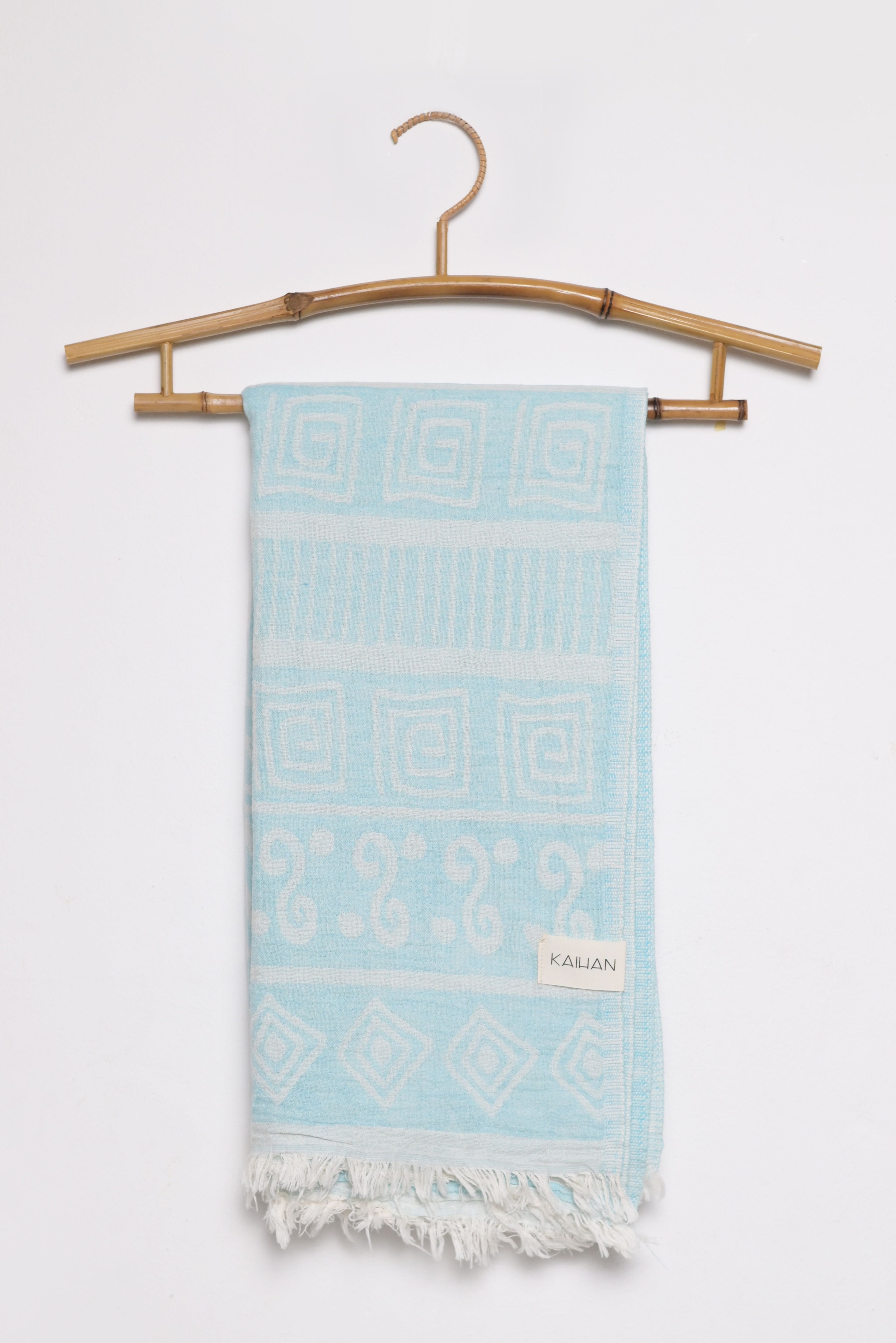 Medeia Towels