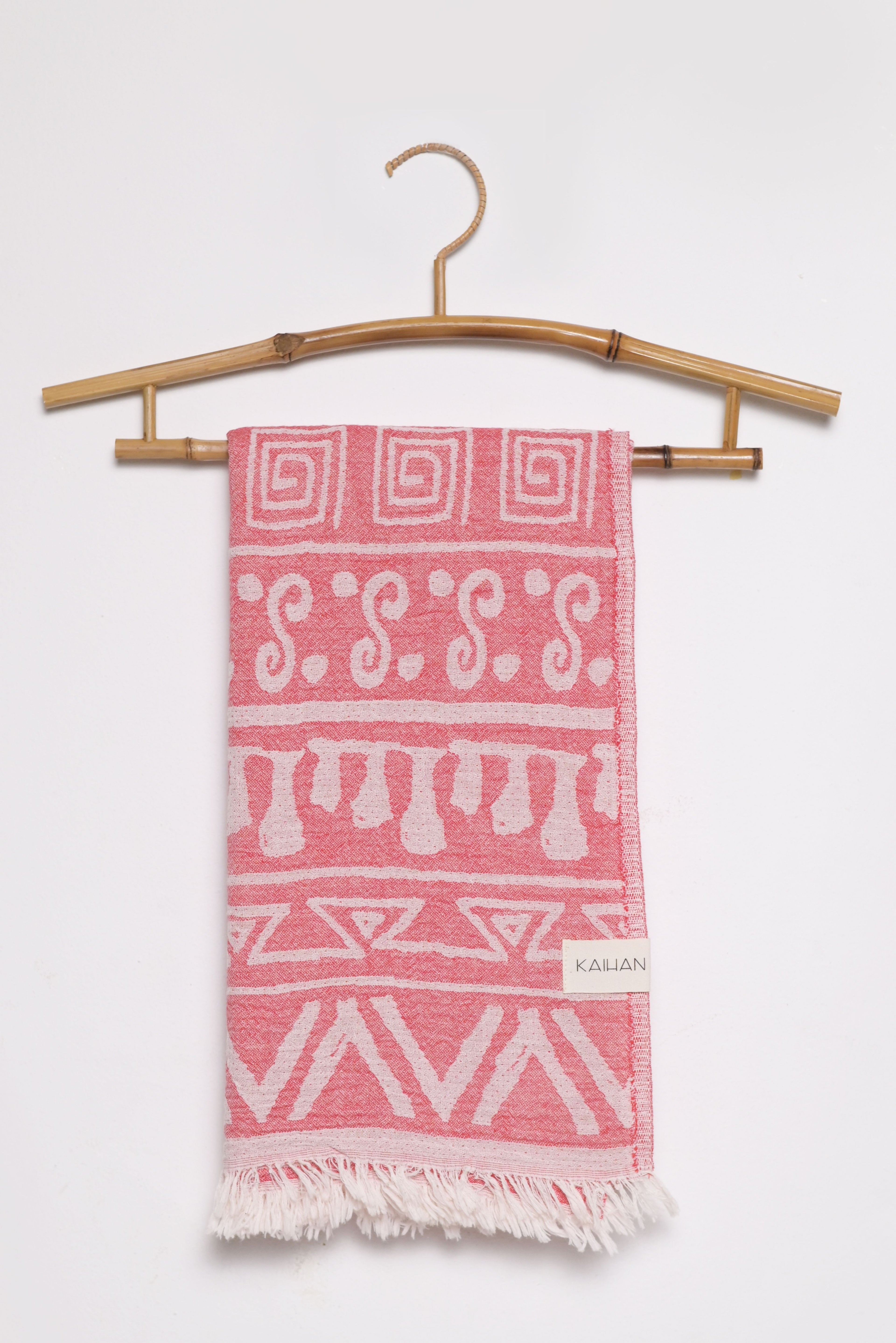 Medeia Towels